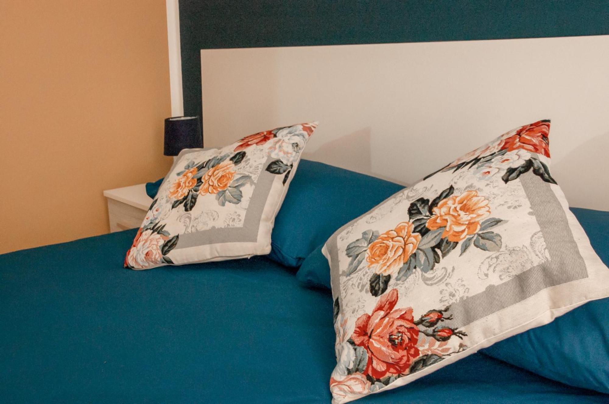 La Rosa Blu Bed & Breakfast Джераче Екстериор снимка