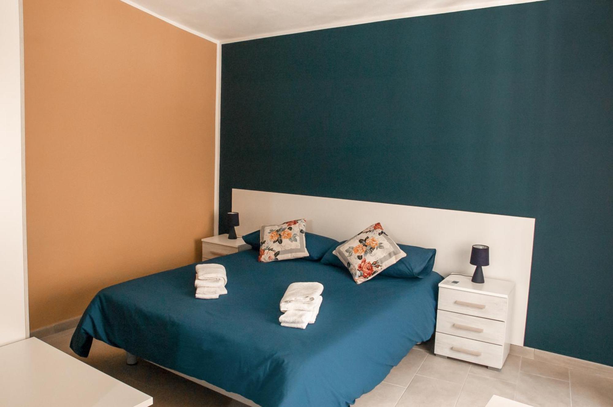 La Rosa Blu Bed & Breakfast Джераче Екстериор снимка